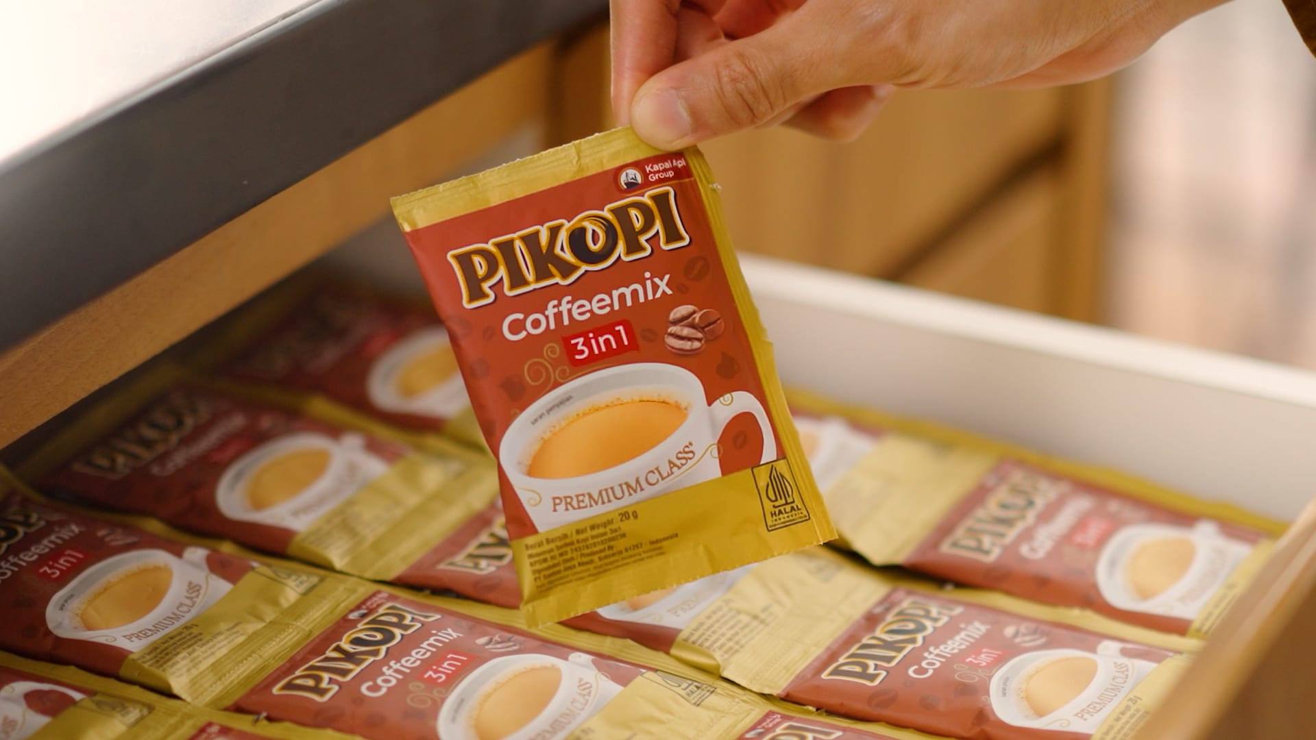 Pikopi — Commercial production still 1 by Emerge Productions, Jakarta